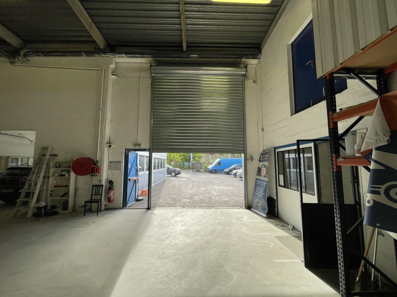 Local d'activité Montigny-le-Bretonneux 553m² Location local d'activité Montigny-le-Bretonneux Yvelines OLACT2316364 6